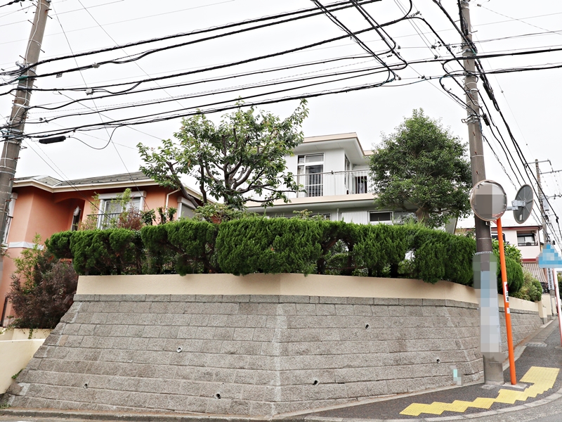 横浜市栄区N様邸ダイヤモンドコート外壁塗装塀塗装後