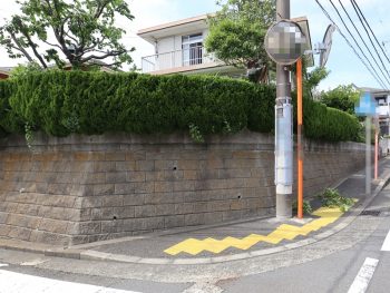 横浜市栄区N様邸塀塗装施工前画像