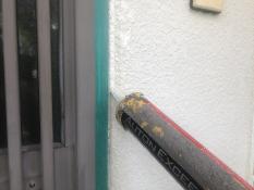 横浜市栄区N様邸シーリング打ち替え作業中