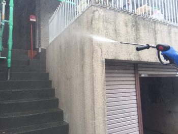 横浜市旭区N様邸住宅塗り替え前高圧洗浄作業