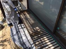 横浜市戸塚区H様邸濡縁塗装上塗り１回目