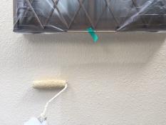 横浜市戸塚区H様邸外壁塗装上塗り2回目