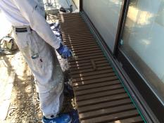 横浜市戸塚区H様邸濡縁塗装上塗り2回目