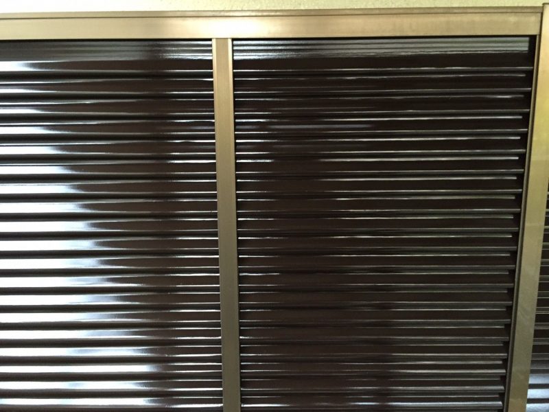 横浜市戸塚区H様邸雨戸塗装後