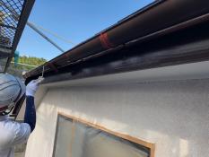 横浜市都筑区S様邸軒樋上塗り１回目　