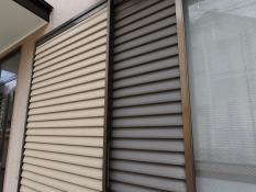 横浜市都筑区S様邸雨戸塗装前