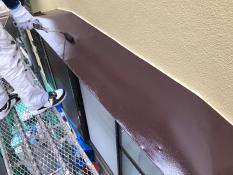 横浜市都筑区S様邸霧除け庇上塗り2回目