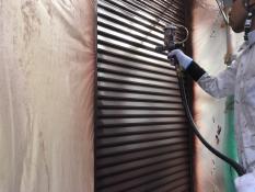 横浜市都筑区S様邸戸袋吹付上塗り２回目