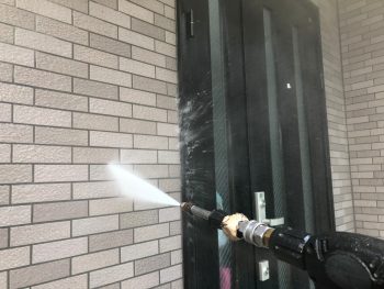 横浜市南区M様邸外壁高圧洗浄