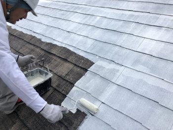 横浜市南区M様邸屋根下塗り２回目