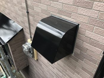 横浜市南区M様邸換気フード施工後