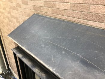 横浜市南区M様邸霧除け庇施工前