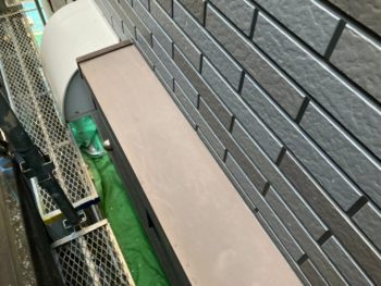 横浜市港南区H様邸シャッターボックス塗り替え事例