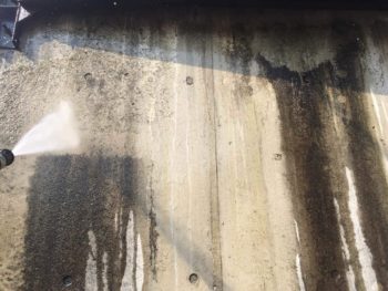 横浜市栄区K様邸超低汚染リファインSi‐IR外壁塗装前高圧洗浄作業