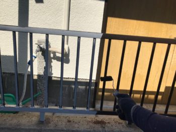 横浜市港南区S様邸フェンス塗り替え事例