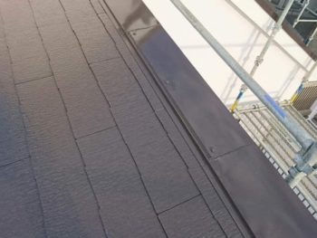 横浜市戸塚区K様邸屋根塗装棟板金施工事例画像