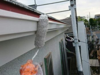 横浜市戸塚区K様邸雨樋塗り替え施工事例画像