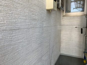 横浜市港南区O様邸外壁塗装前高圧洗浄