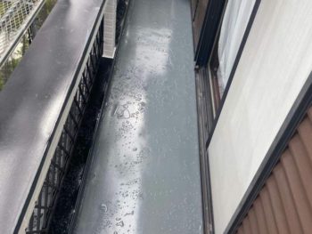 横浜市磯子区T様邸ベランダウレタン防水塗装施工後画像