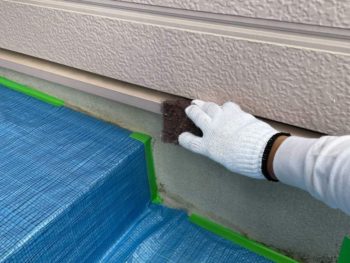 藤沢市S様邸水切り塗装前ケレン作業