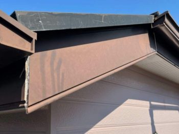 藤沢市S様邸破風塗装施工前画像