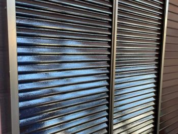 藤沢市S様邸雨戸塗装施工後画像