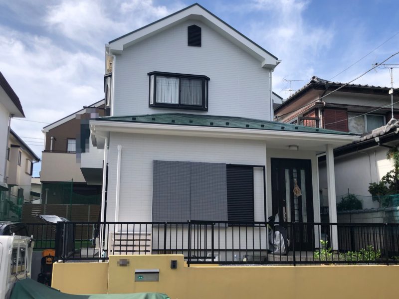 横浜市港南区F様邸ファインパーフェクトトップ外壁塗装施工後画像