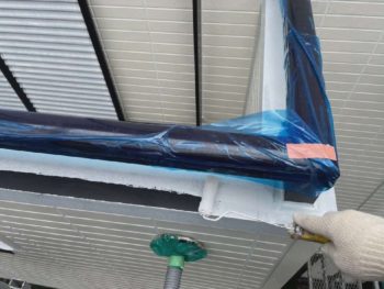 横浜市港南区F様邸ベランダ手摺り笠木板金錆止め塗装