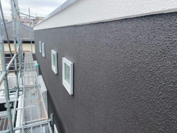 横浜市金沢区T様邸超低汚染リファイン1000MS-IR外壁塗装施工後画像