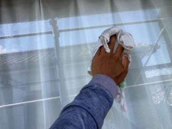 横浜市金沢区S様所有アパートB超低汚染リファイン艶消1000MS-IR外壁塗装施工後清掃作業