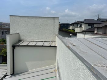横浜市金沢区O様邸サーモアイSi屋根塗装施工後画像