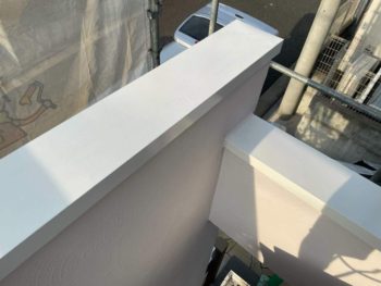 横浜市鶴見区T様邸笠木板金塗装施工後画像