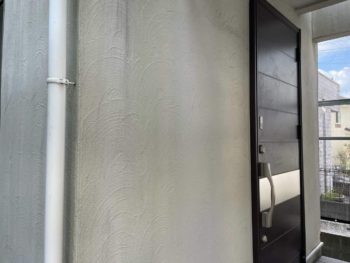 横浜市鶴見区T様邸超低汚染リファイン艶消1000MS-IR外壁塗装施工前画像