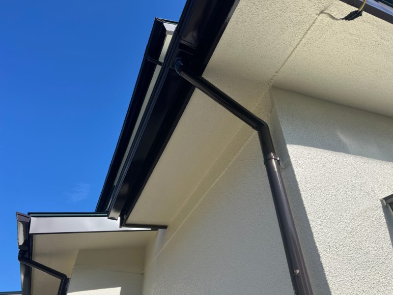 横浜市港南区I様邸超低汚染リファイン1000Si-IR外壁塗装施工後画像