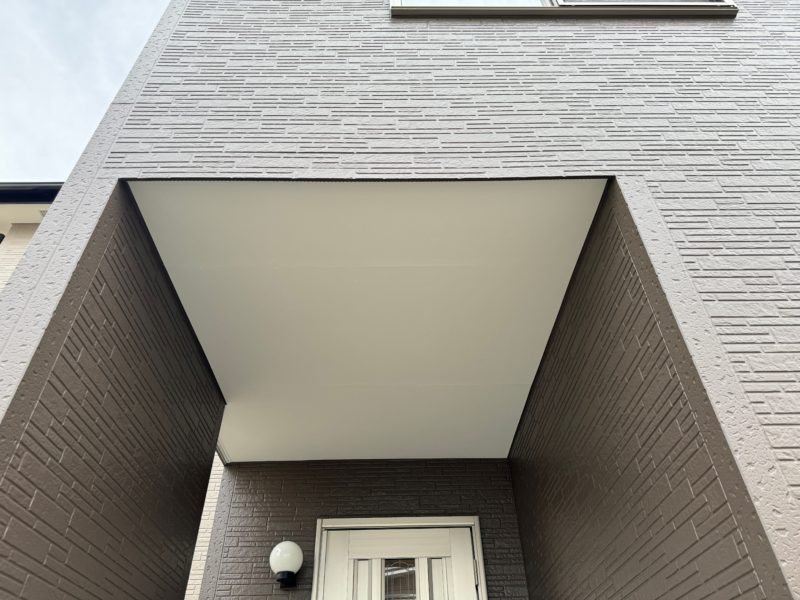 横浜市栄区H様邸超低汚染リファイン1000Si-IR外壁塗装施工後画像