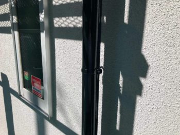 横浜市港南区M様邸竪樋塗装施工後画像