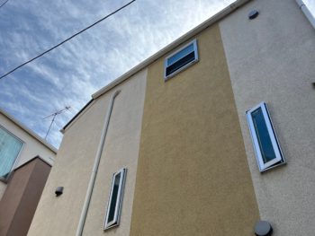 横浜市港南区M様邸パーフェクトトゥルーマット外壁塗装施工前画像