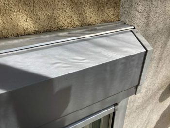 横浜市港南区M様邸シャッターボックス塗装施工前画像