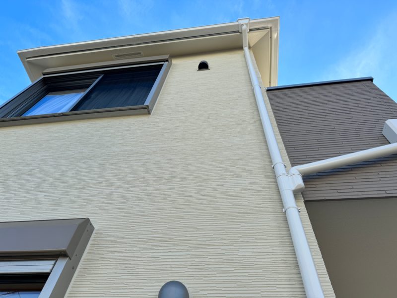 横浜市緑区T様邸超低汚染リファイン艶消1000MS-IR外壁塗装施工後画像