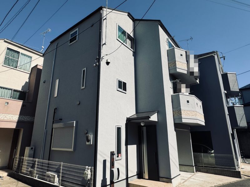 横浜市港南区M様邸パーフェクトトゥルーマット外壁塗装施工後画像