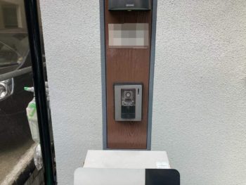 横浜市港南区M様邸門柱塗装施工後画像