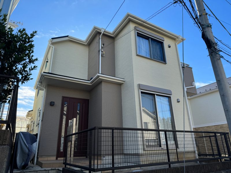 横浜市緑区T様邸超低汚染リファイン艶消1000MS-IR外壁塗装施工後画像