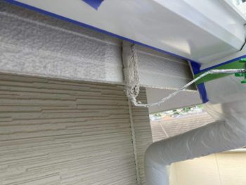 横浜市緑区T様邸破風塗装上塗り1回目