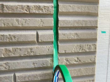 横浜市緑区T様邸シーリング打ち換えボンドブレーカー作業