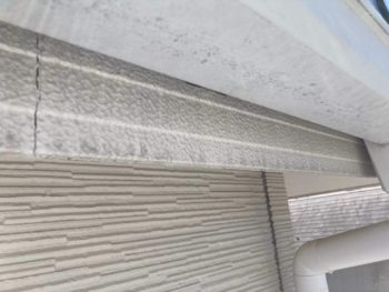 横浜市緑区T様邸破風塗装施工前画像