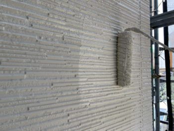 横浜市緑区T様邸超低汚染リファイン艶消1000MS-IR外壁塗装上塗り2回目