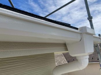 横浜市緑区T様邸軒樋塗装施工後画像