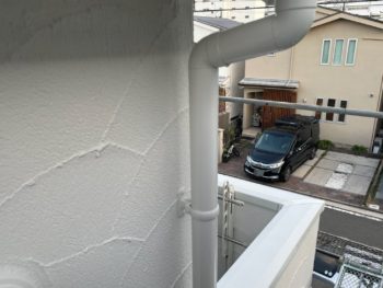 横浜市旭区Y様邸竪樋塗装施工後画像
