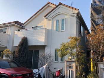 横浜市旭区Y様邸超低汚染リファイン艶消1000MS-IR外壁塗装施工前画像