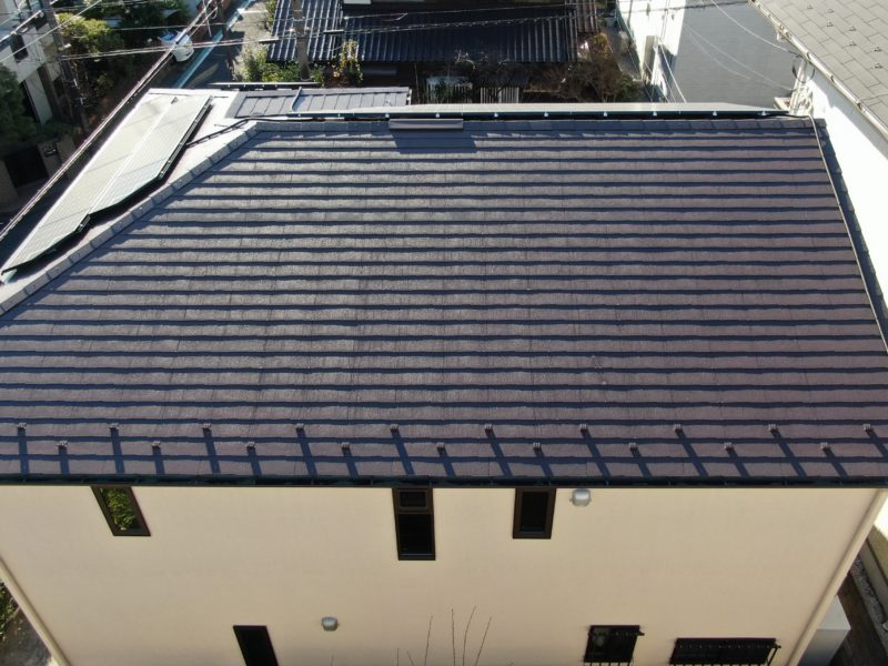 横浜市港南区O様邸サーモアイ4F屋根塗装施工後画像